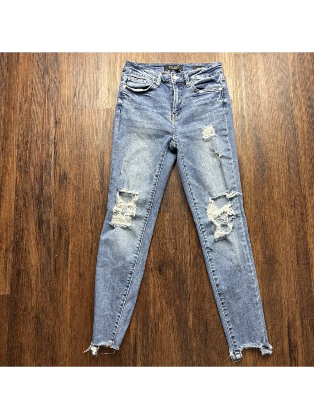 Judy Blue Skinny Fit Jeans Destroyed Light Wash JB8884 Women’s Size 3/26